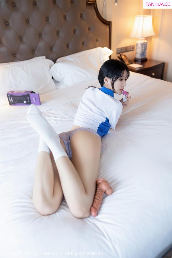   [XiuRen]高清写真图 2023.07.14 No.7085 幼幼 学生美腿第75张图片